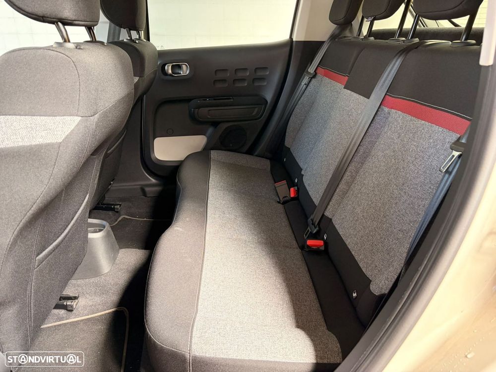 Citroën C3 1.2 PureTech C-Series - 10