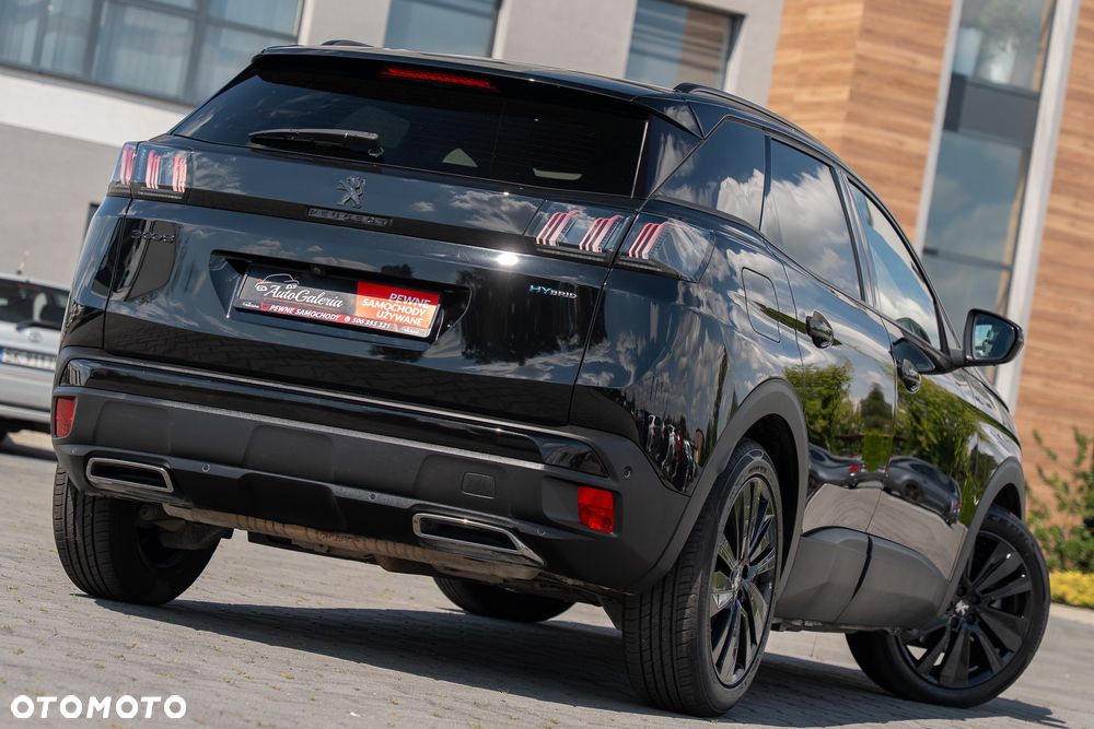Peugeot 3008 Plug-In Hybrid 225 e-EAT8 GT - 11