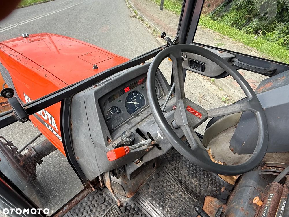 Kubota * Traktor KUBOTA L4200 * 4x4 * Pług Piaskarka * Wałek Przód Tył * Sprowadzony* Zimowe Utrzymanie - 26