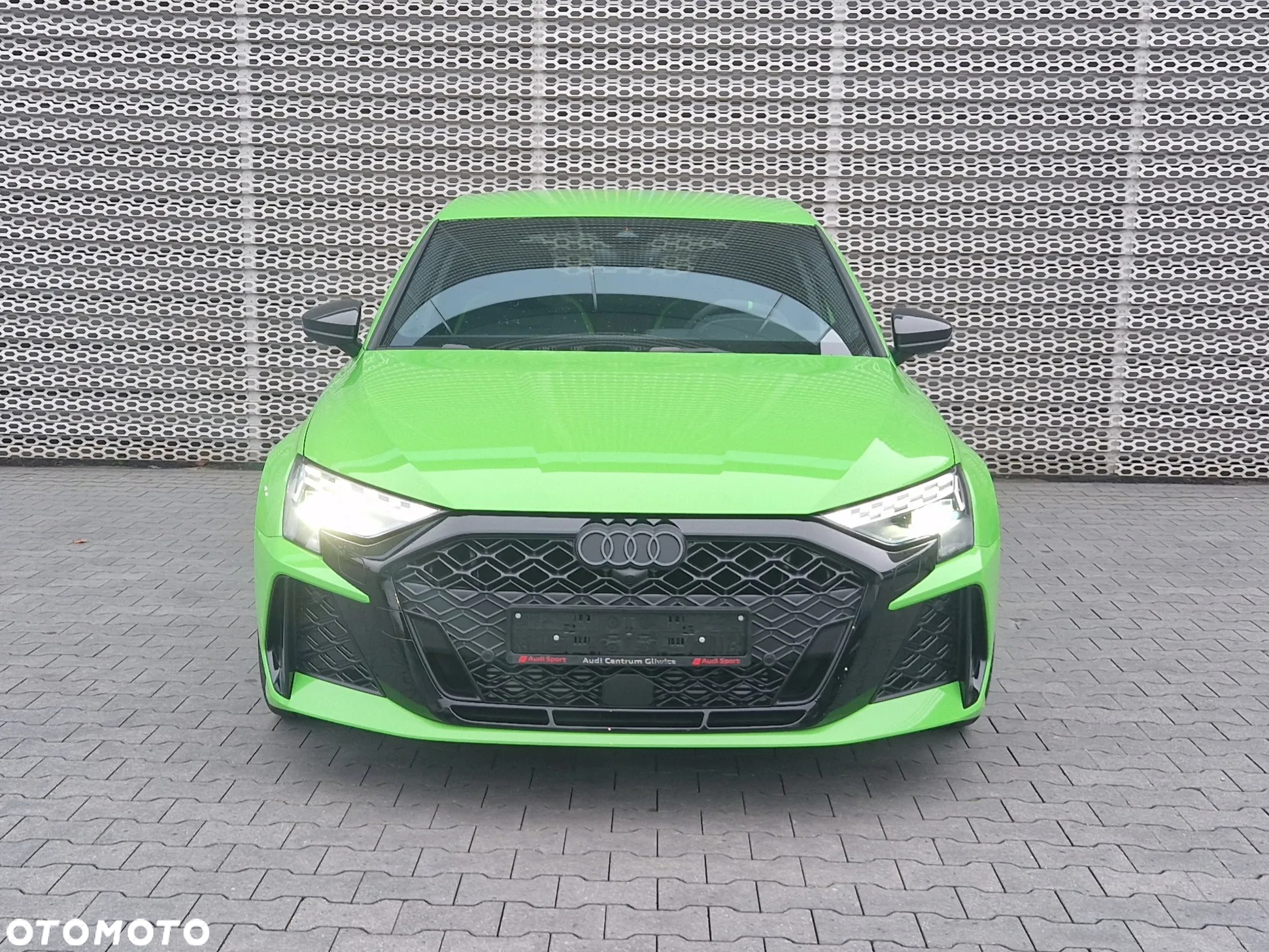 Audi RS3 Sportback TFSI Quattro S tronic - 4