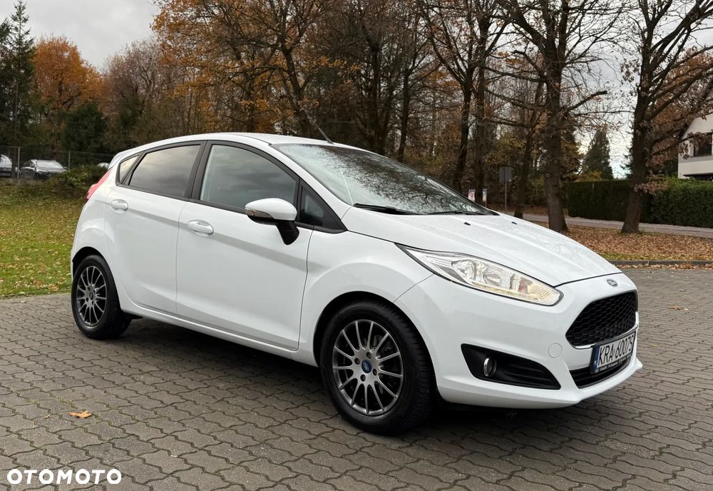 Ford Fiesta 1.5 TDCi SYNC Edition - 5