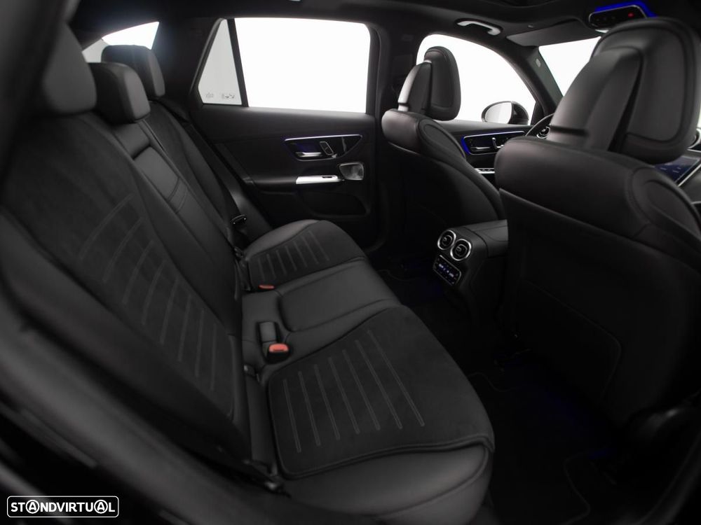 Mercedes-Benz GLC 300 de 4Matic - 12