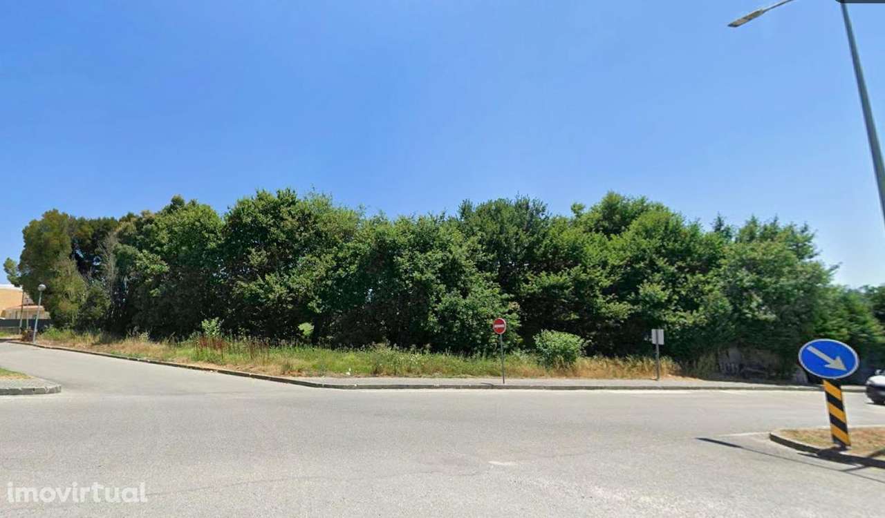 Lote de Terreno para Construção — Localização Central | Tondela - Grande imagem: 2/7