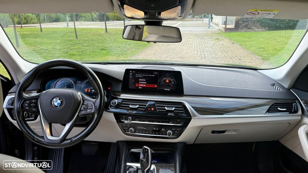 BMW 530 d Line Luxury Auto - 12