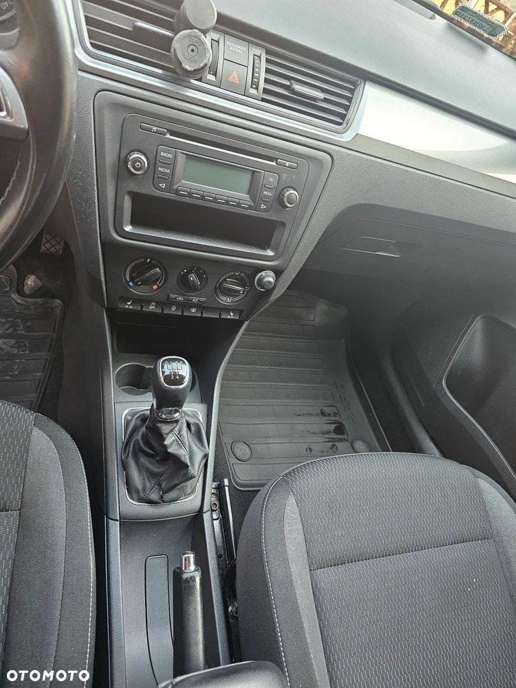 Skoda RAPID 1.6 TDI DPF Ambition - 8