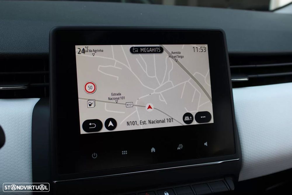 Renault Clio 1.0 TCe Evolution Bi-Fuel - 17