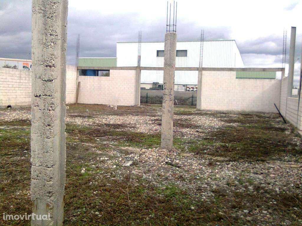 Terreno Industrial - Grande imagem: 3/5