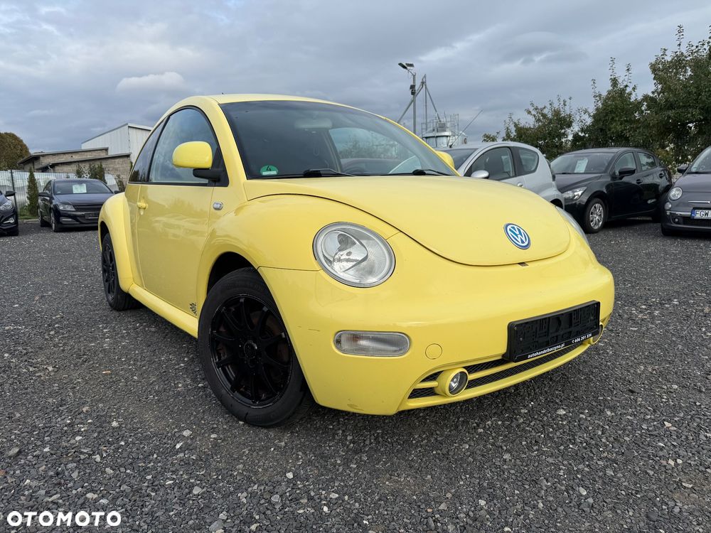 Volkswagen New Beetle - 4