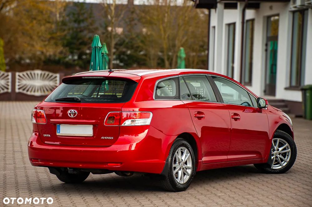 Toyota Avensis 1.8 Sol MS - 3