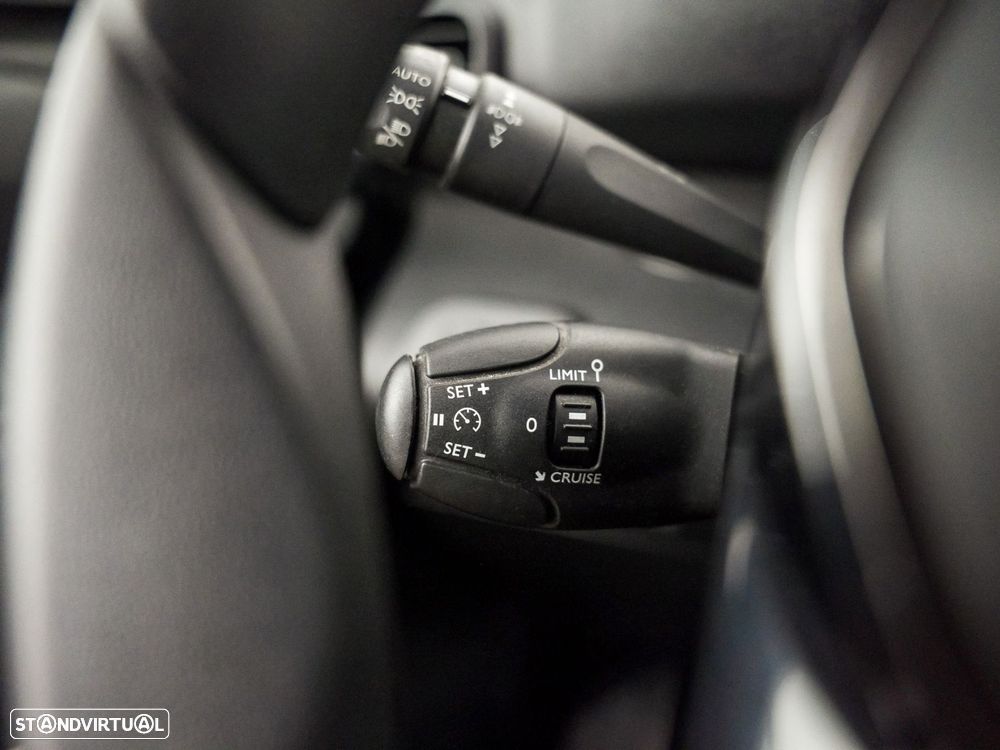 Peugeot Partner 1.5 BlueHDi Premium Longa - 16