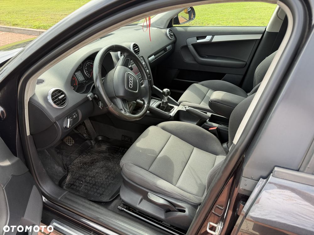 Audi A3 Sportback - 9