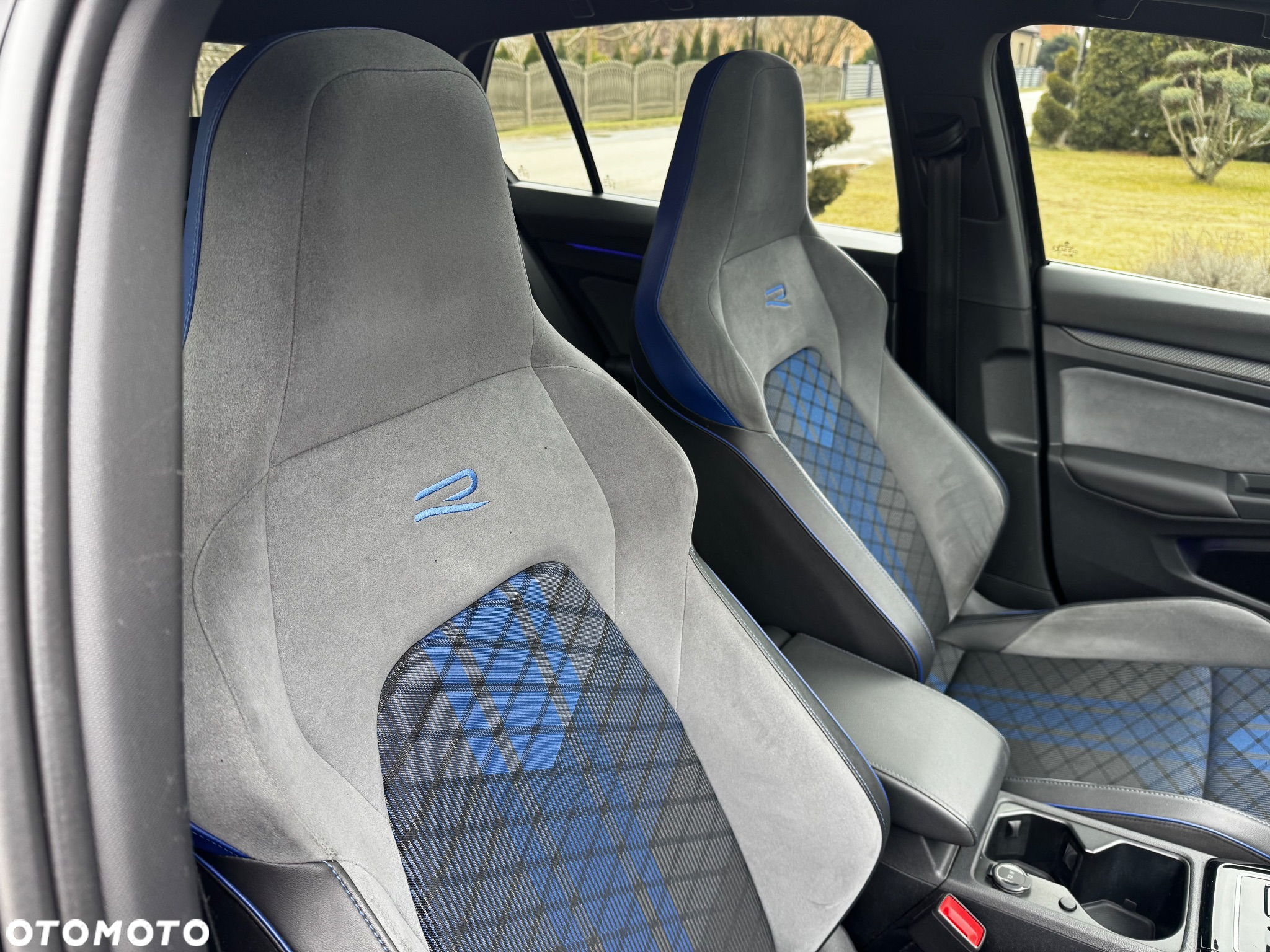 Volkswagen Golf - 19