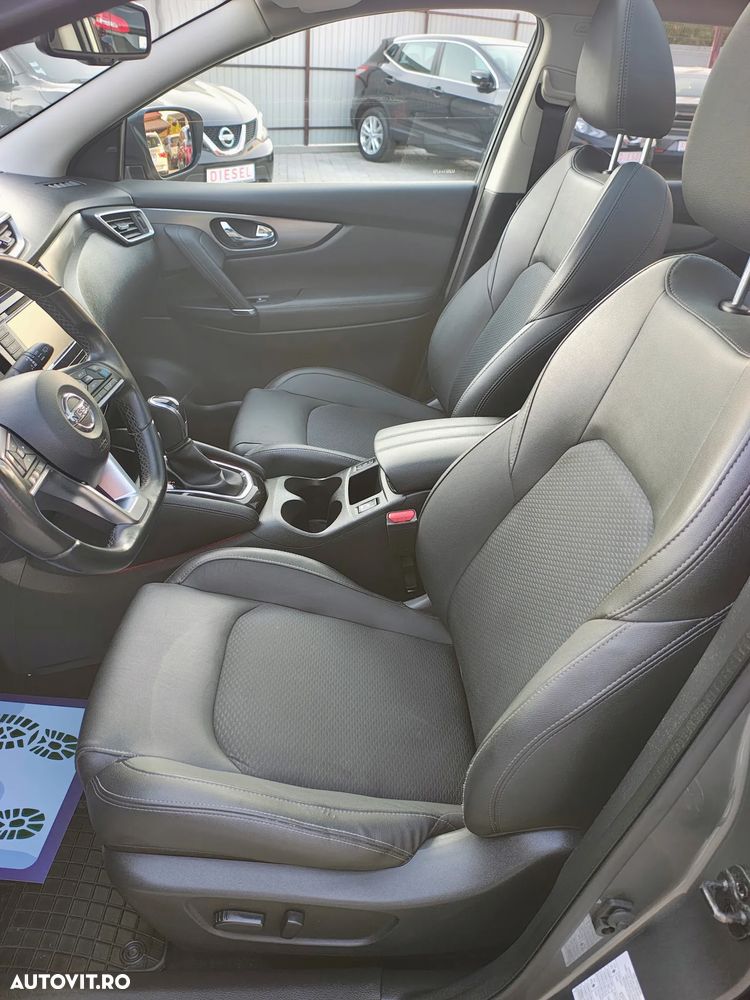 Nissan Qashqai 1.5 DCI DCT TEKNA+ - 17