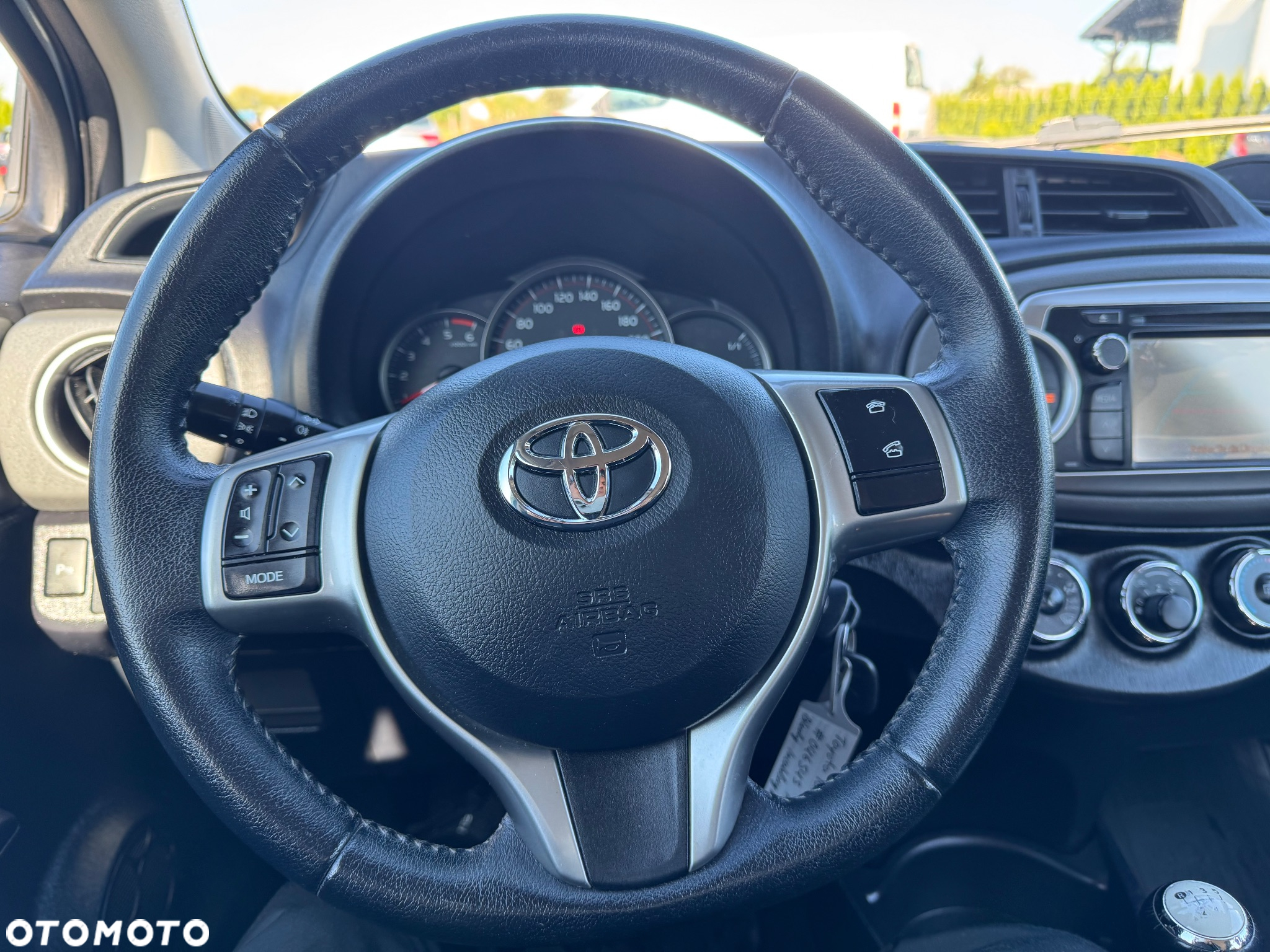 Toyota Yaris 1.4 D-4D Active - 18