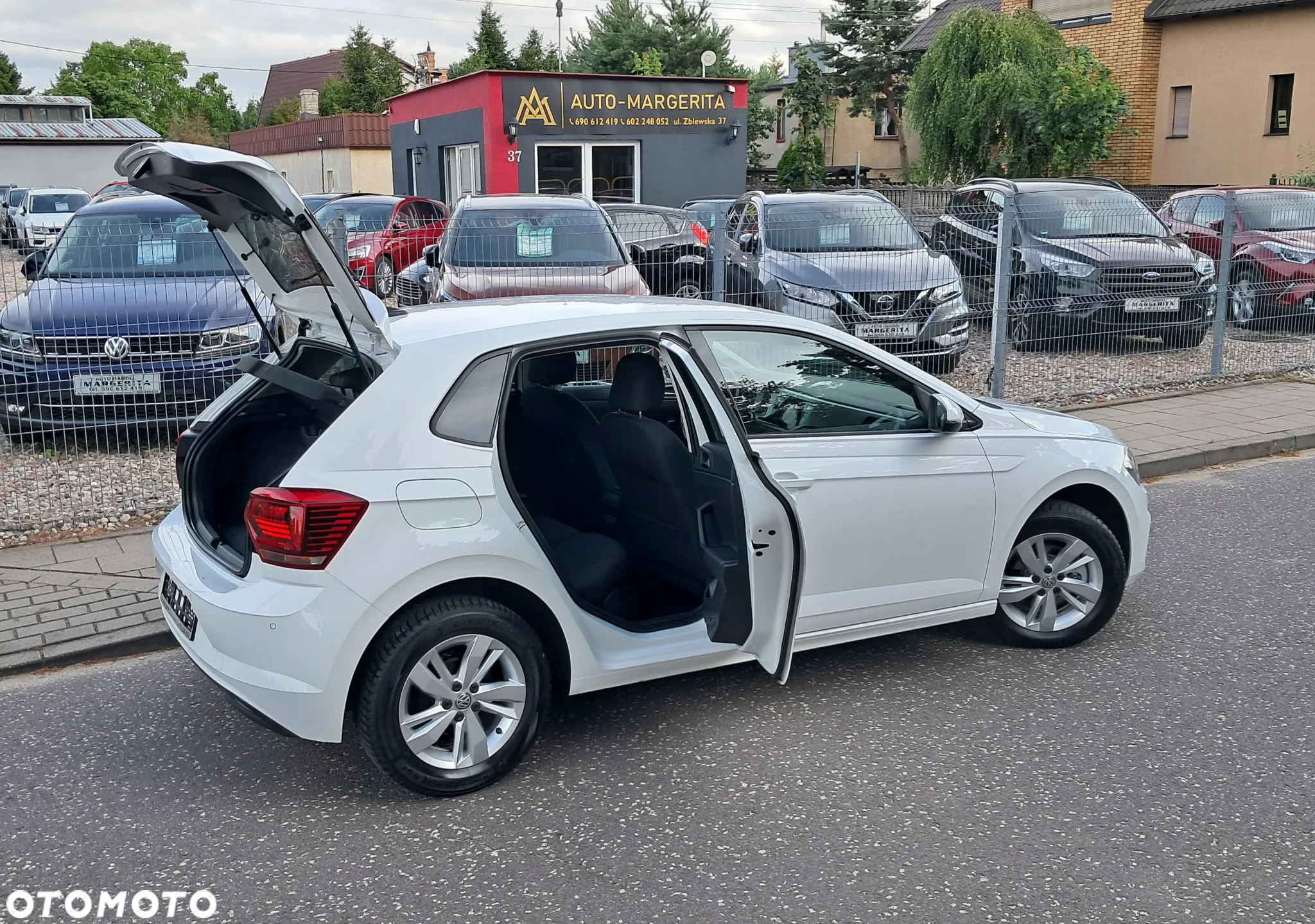 Volkswagen Polo 1.6 TDI SCR DSG Highline - 37
