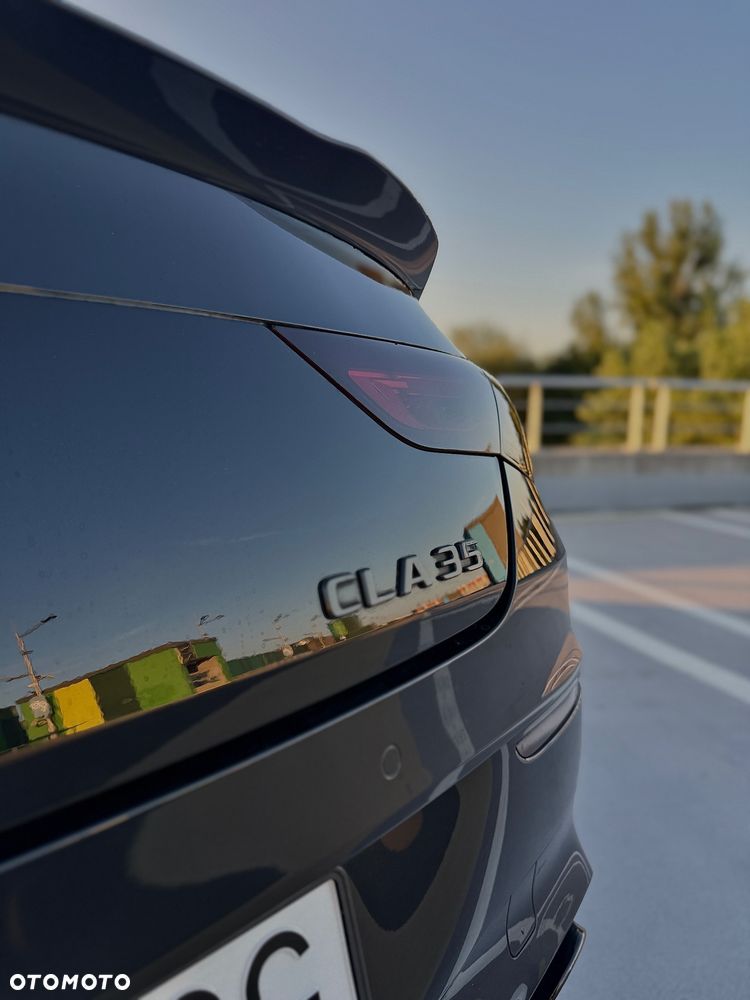 Mercedes-Benz CLA - 9