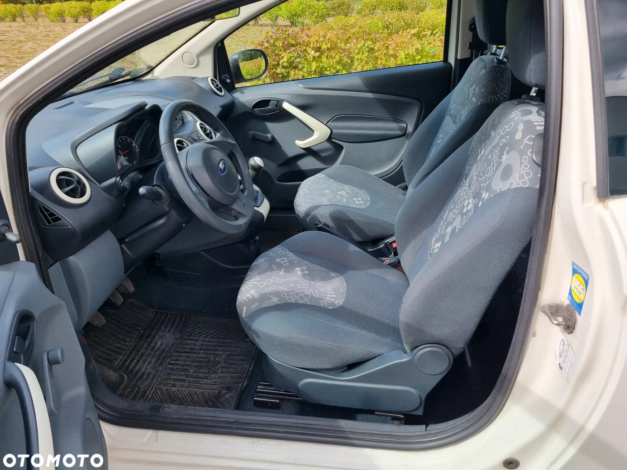 Ford KA 1.2 Ambiente - 16