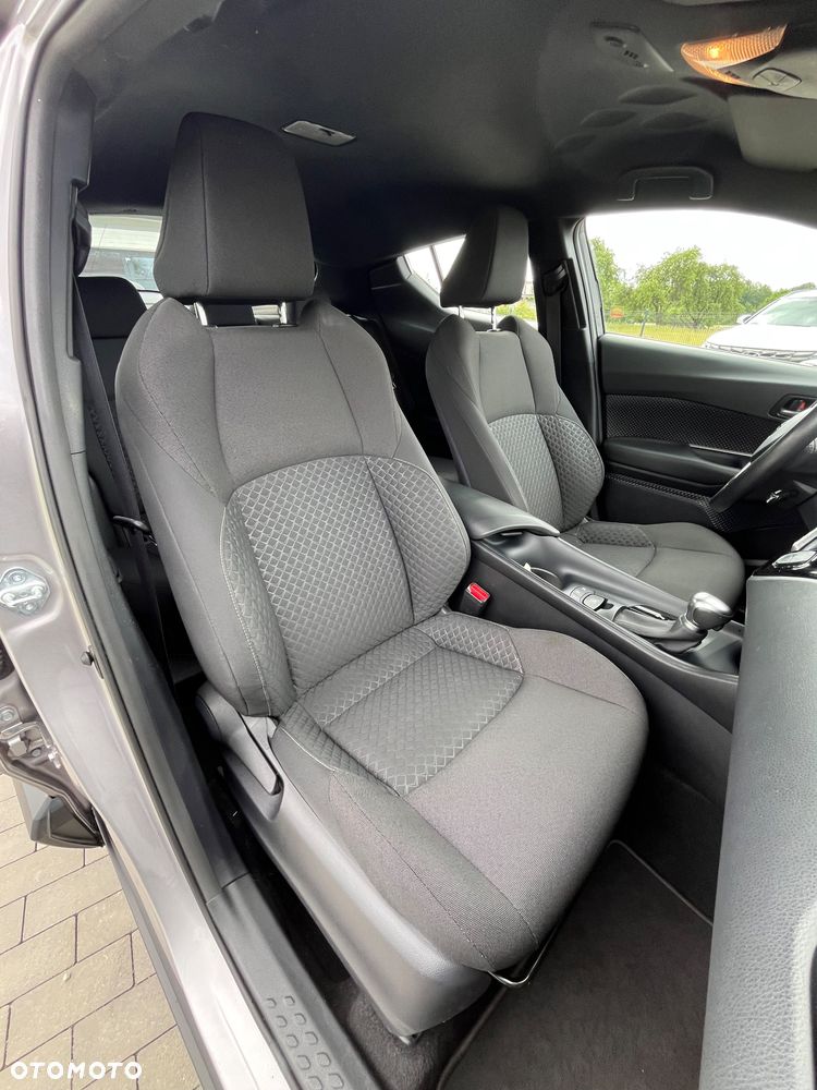 Toyota C-HR 1.8 Hybrid Dynamic - 16
