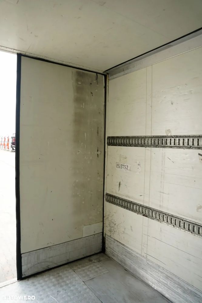 Schmitz Cargobull / REFRIGERAT / UNITATE THERMO KING SL-200 E / AXĂ RIDICATĂ / AXE SAF / - - 19