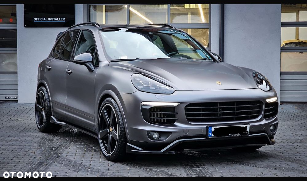 Porsche Cayenne - 20