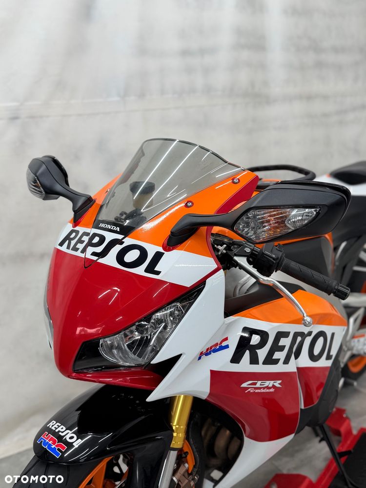 Honda CBR - 13