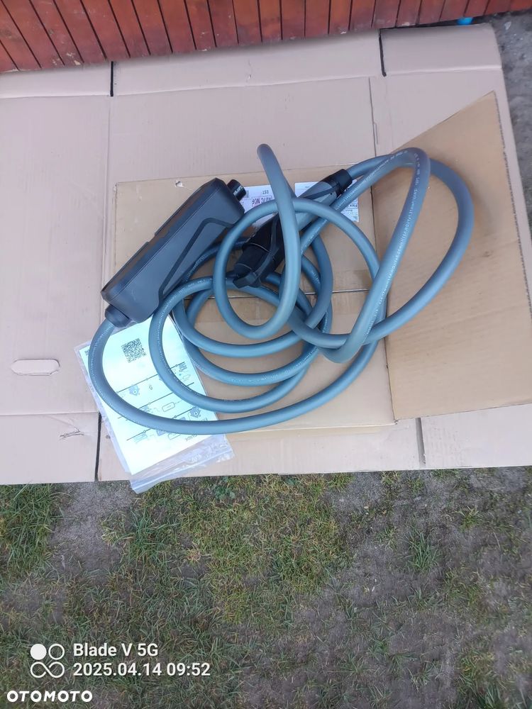 Ładowarka samochodowa BMW X5 Hybryda