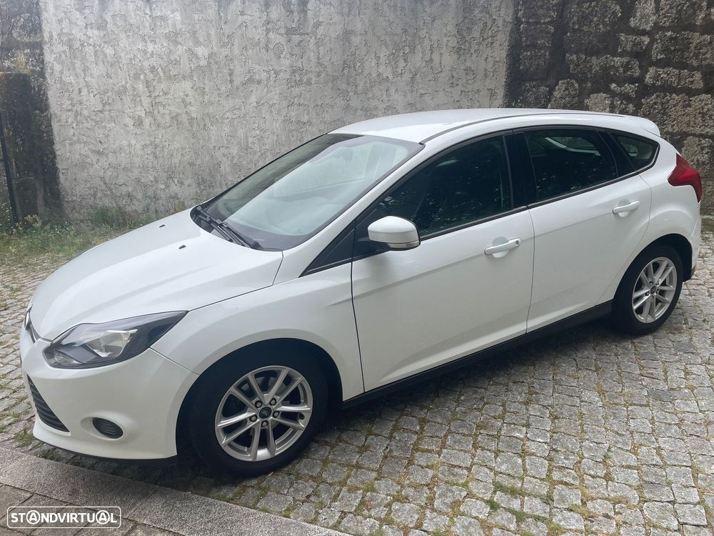 Ford Focus 1.0 EcoBoost S&S COOL&CONNECT - 7