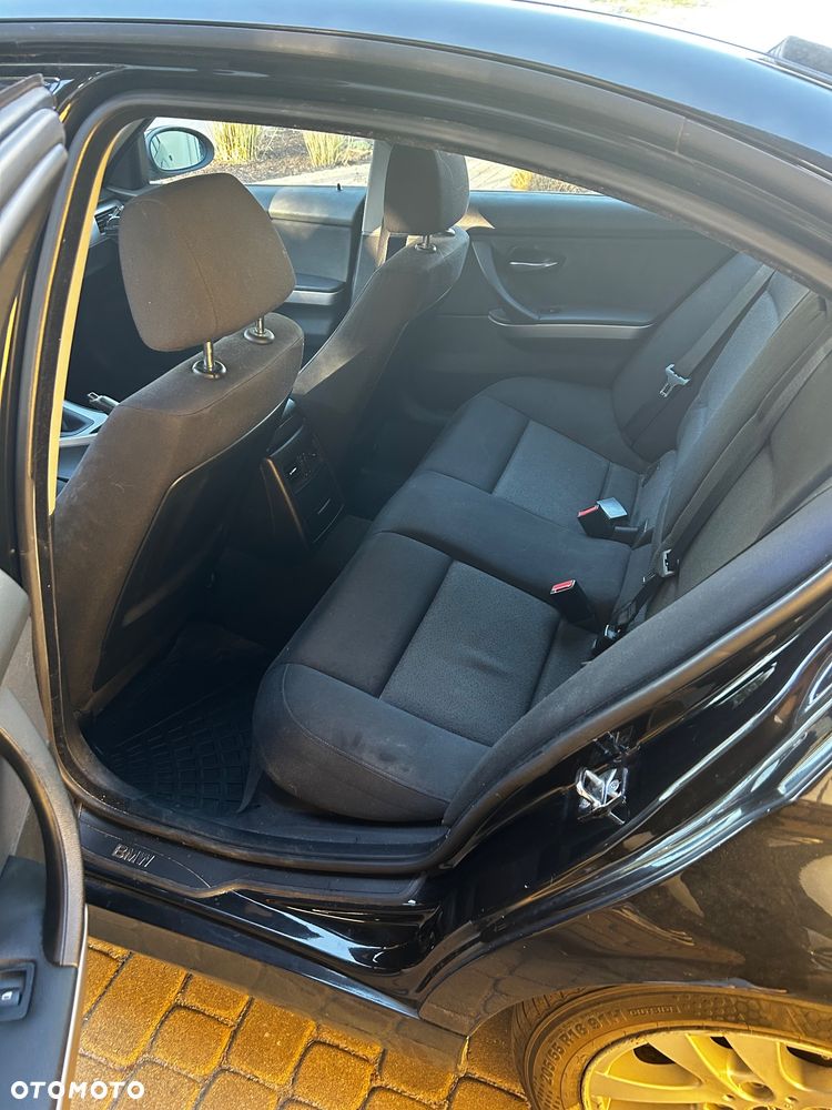BMW Seria 3 - 22