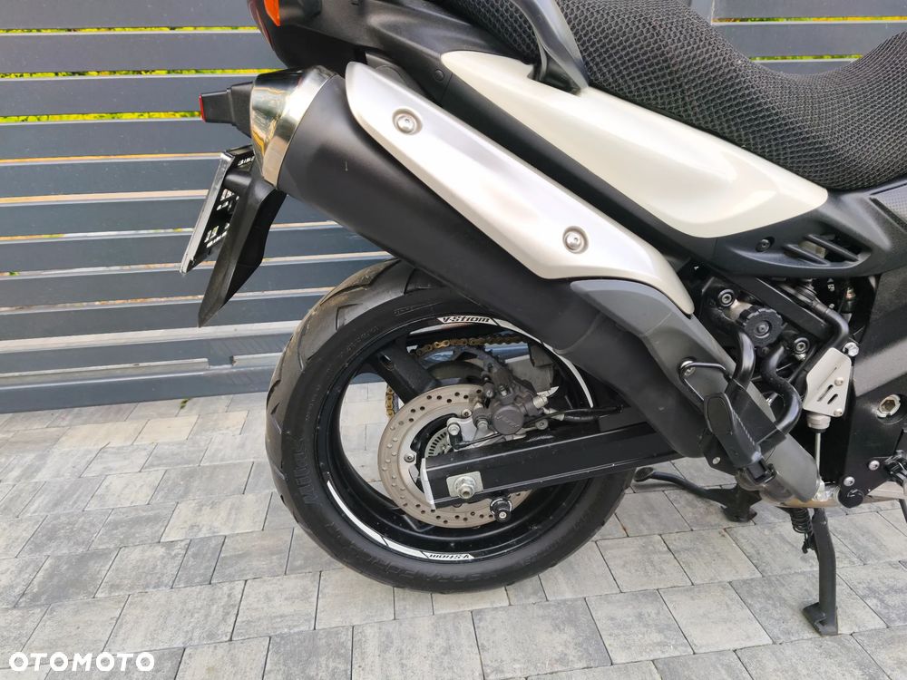 Suzuki DL - 23