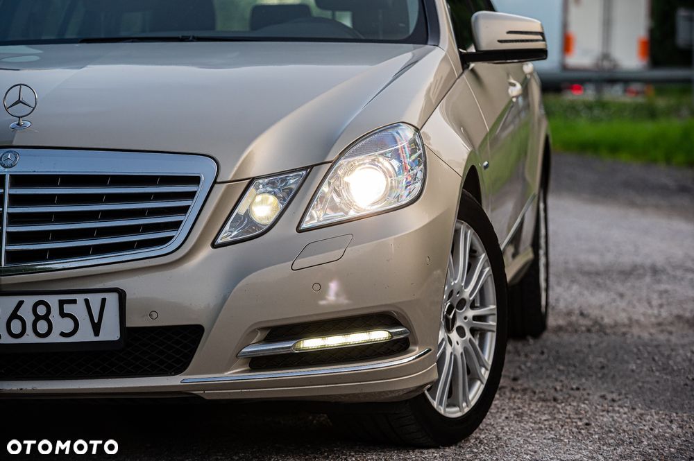 Mercedes-Benz Klasa E 350 CDI BlueEff - 3