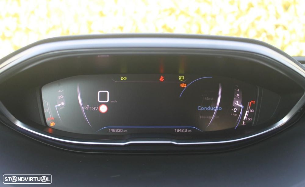Peugeot 3008 1.5 BlueHDi Allure - 32