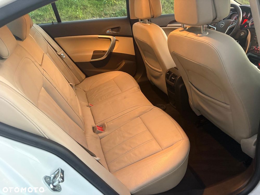 Opel Insignia 2.0 CDTI Cosmo 4x4 S&S - 12