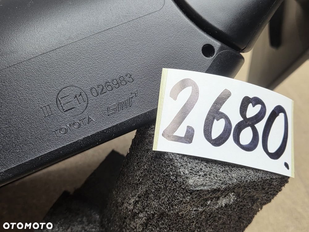 Toyota Auris II 2 LIFT 026983 lusterko prawe 7 pin - 7