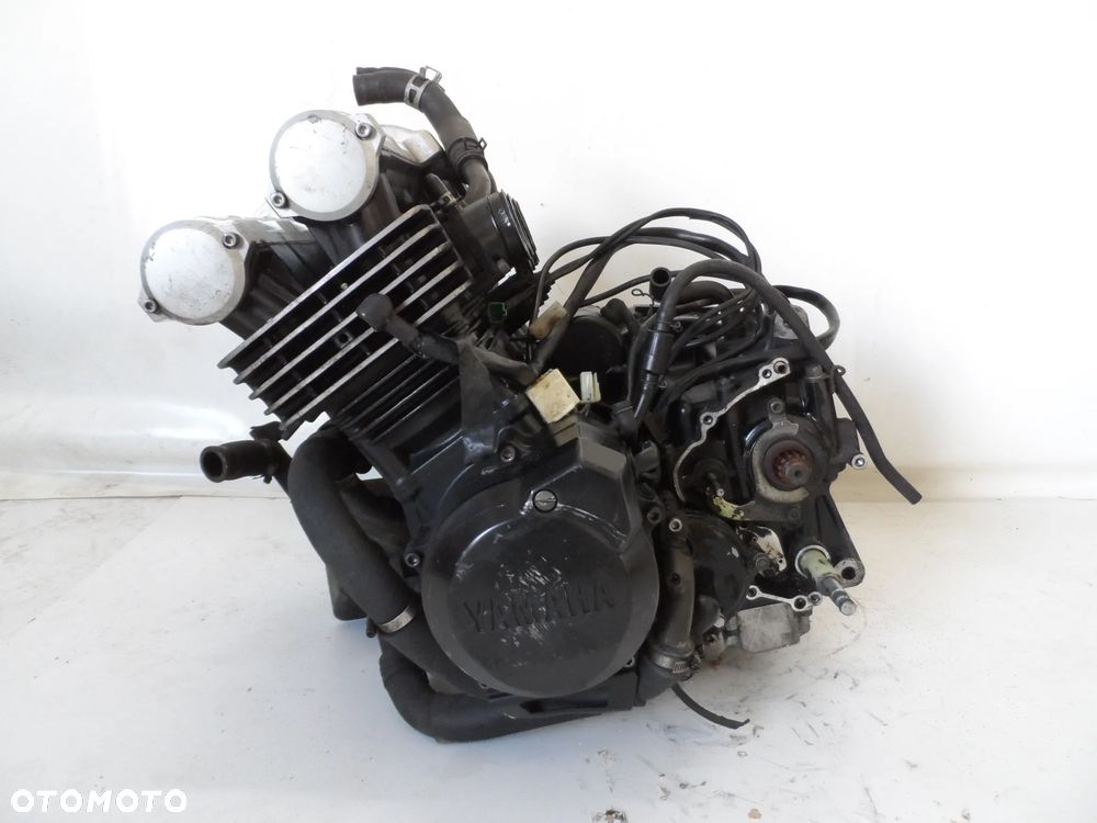 YAMAHA FZS 600 silnik - 1