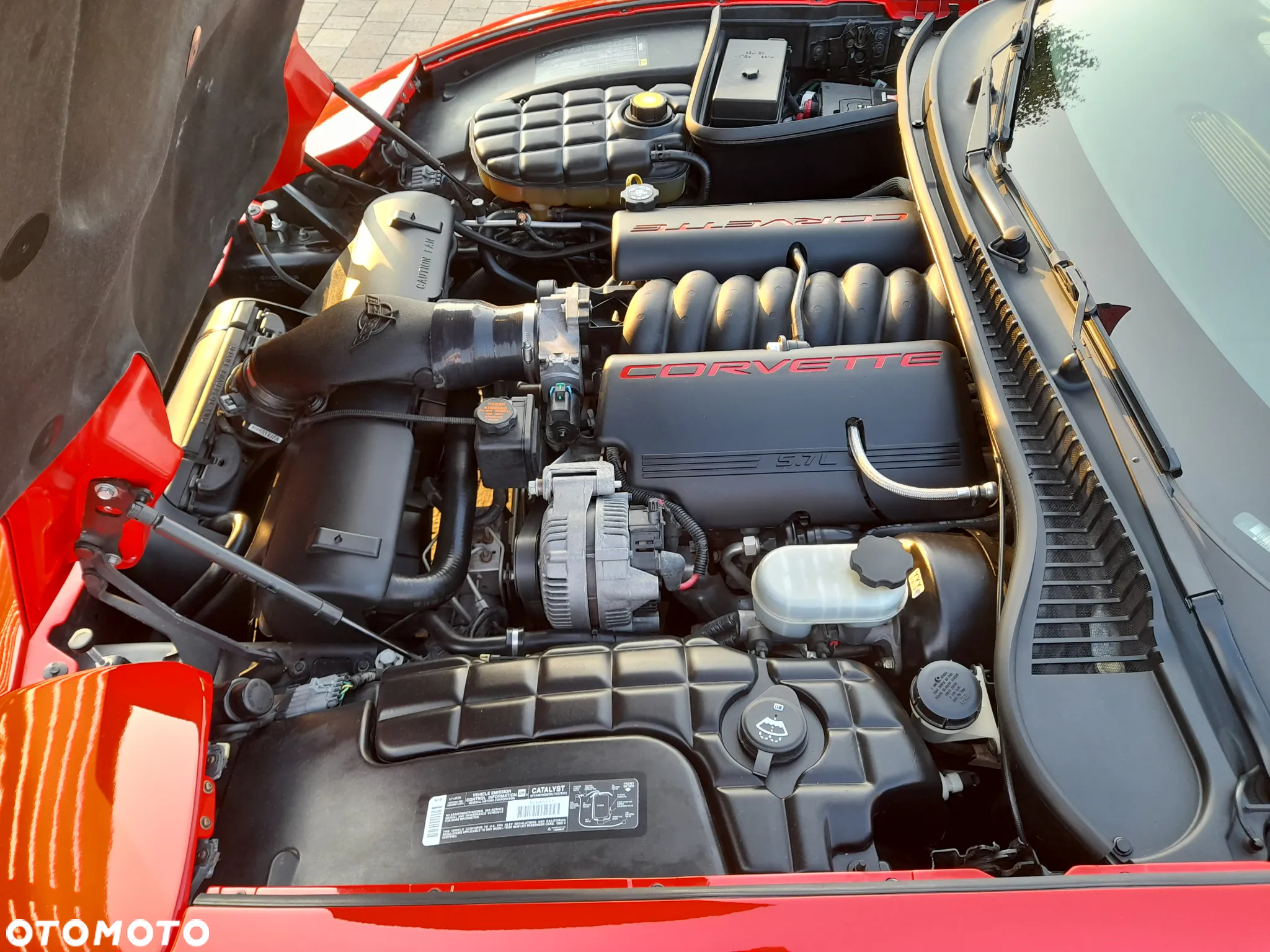 Chevrolet Corvette - 17
