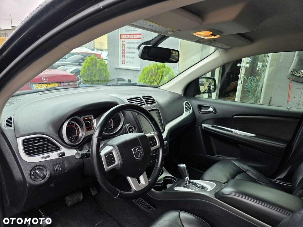 Dodge Journey - 8