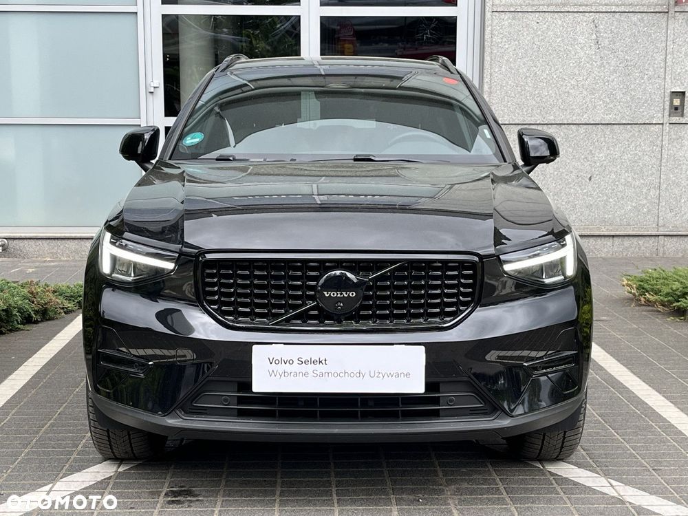 Volvo XC 40 - 4