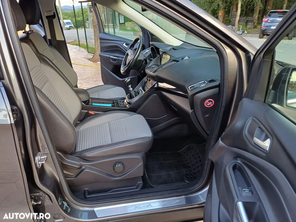 Ford Kuga 2.0 TDCi 4x4 Titanium - 7
