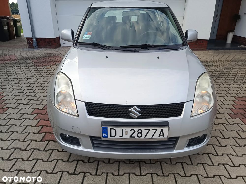 Suzuki Swift 1.3 GS / Premium 4WD - 8