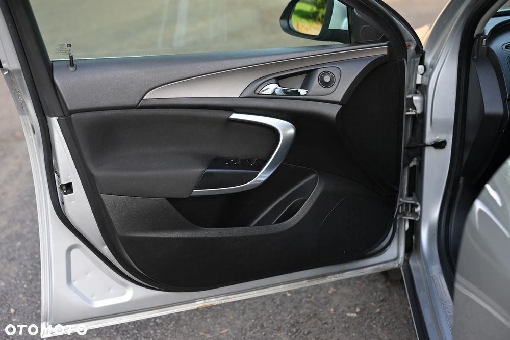 Opel Insignia 1.8 Sport - 28
