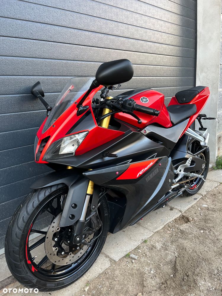 Yamaha YZF - 3