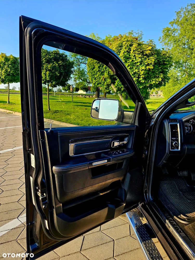Dodge RAM - 17