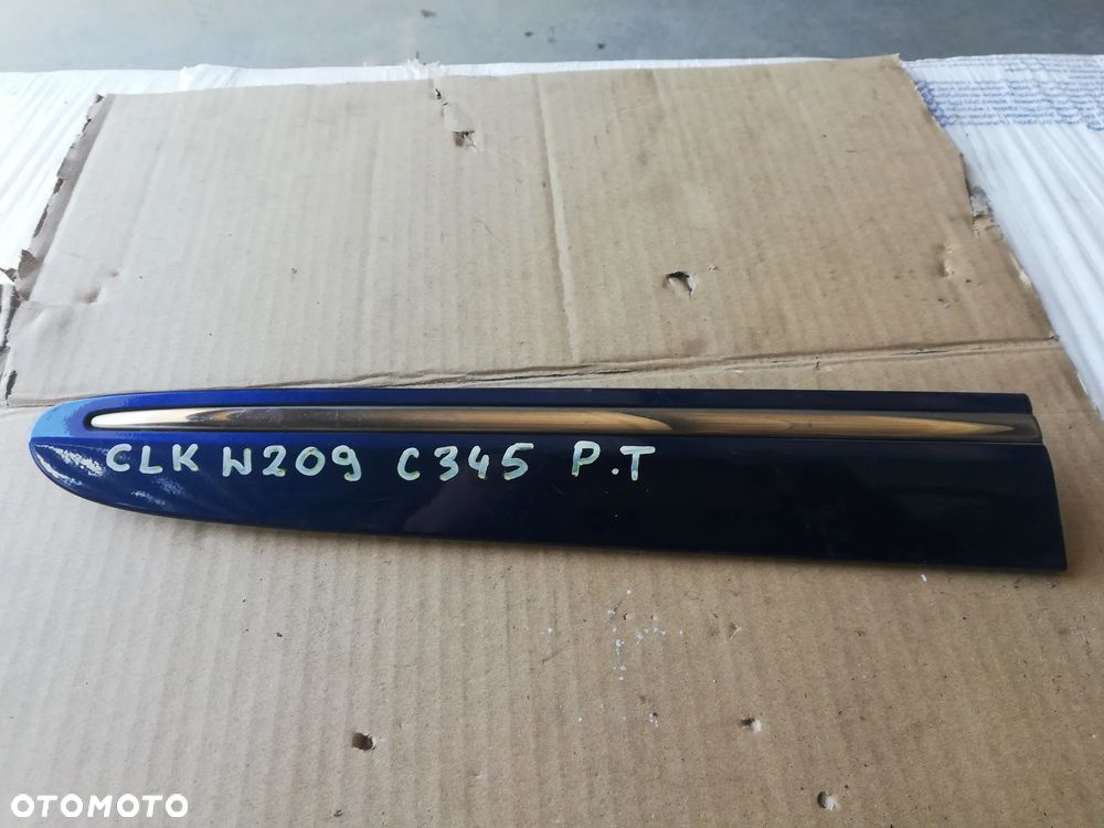 listwa błotnika prawy tył mercedes clk w209 A2096902662 - 1
