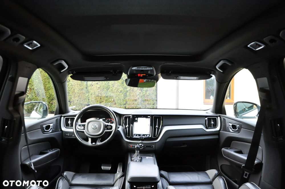 Volvo XC 60 D4 Geartronic RDesign - 31