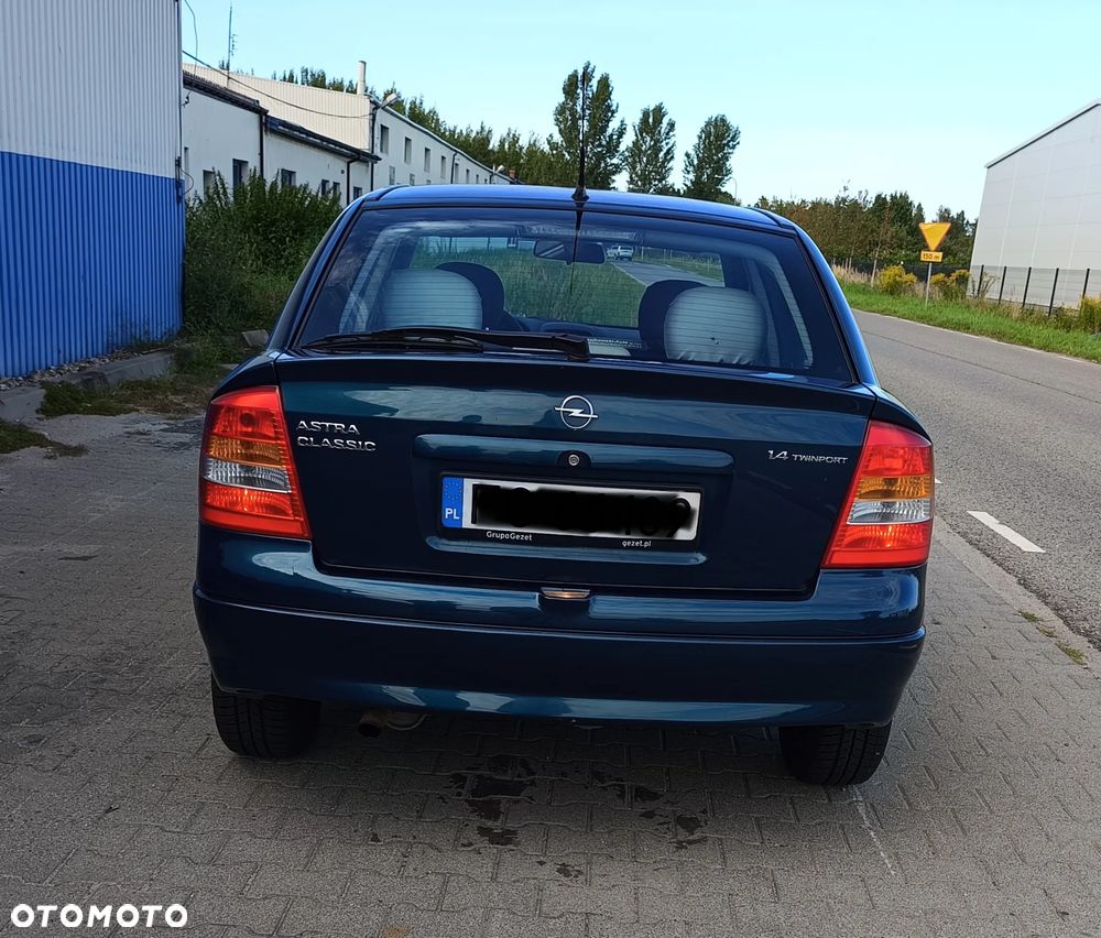 Opel Astra - 19