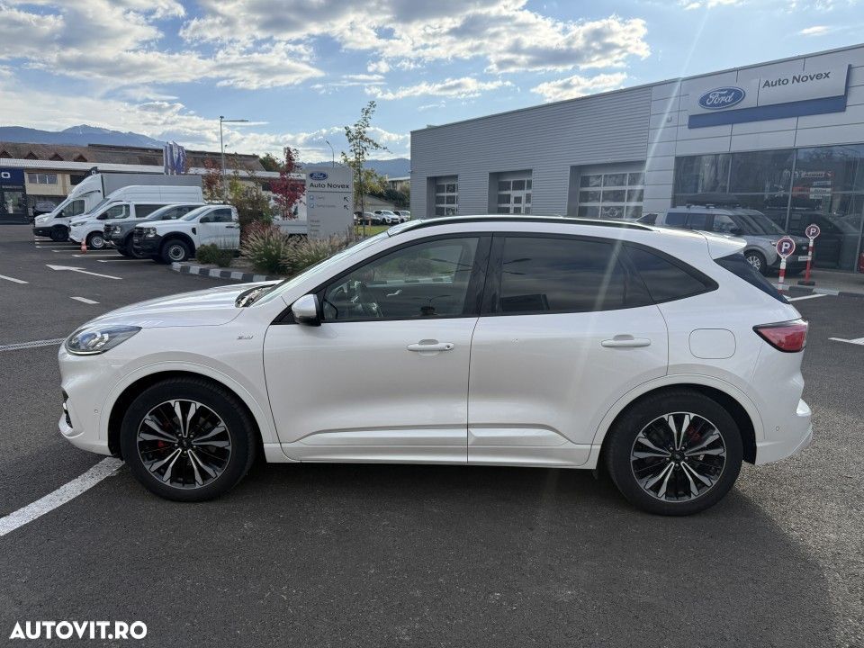 Ford Kuga - 3