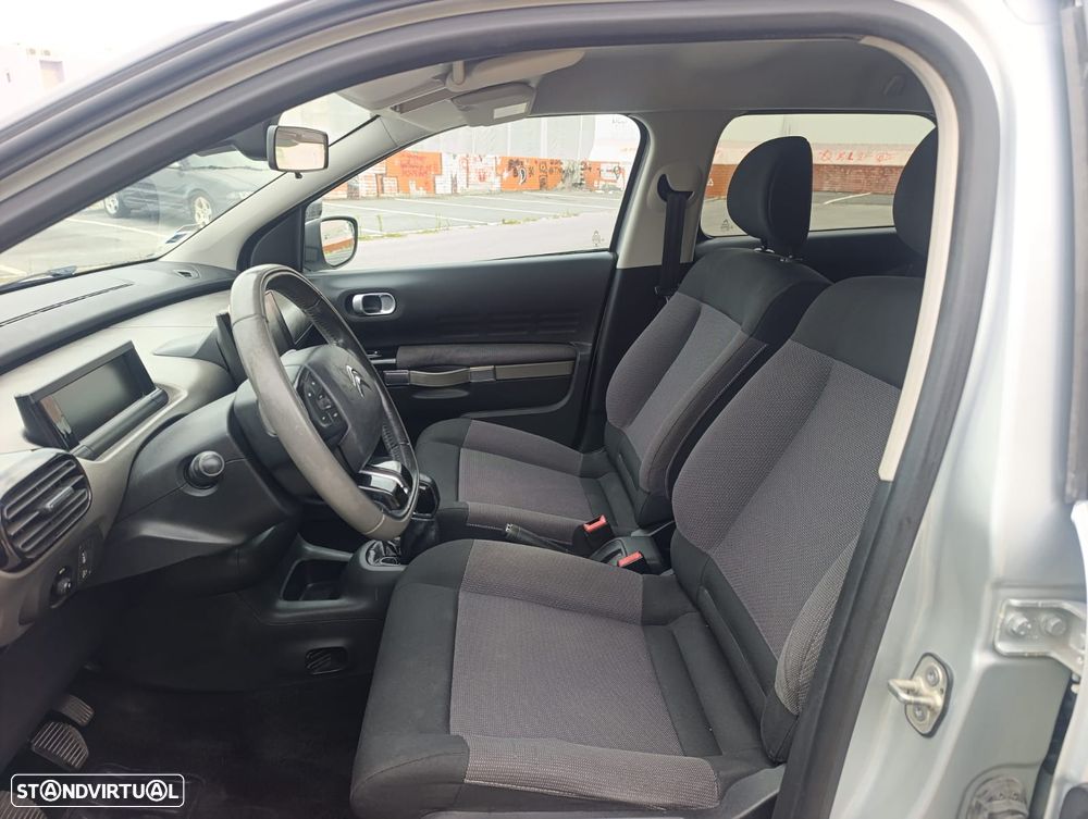 Citroën C4 Cactus 1.2 PureTech Shine - 12