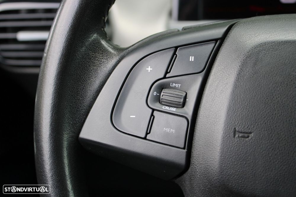 Citroën C4 Cactus 1.2 PureTech Feel Pack - 23