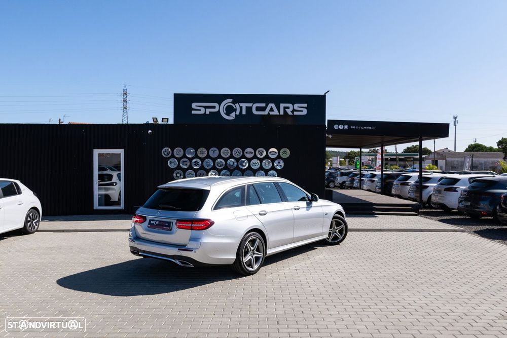 Mercedes-Benz E 300 de AMG Line - 7