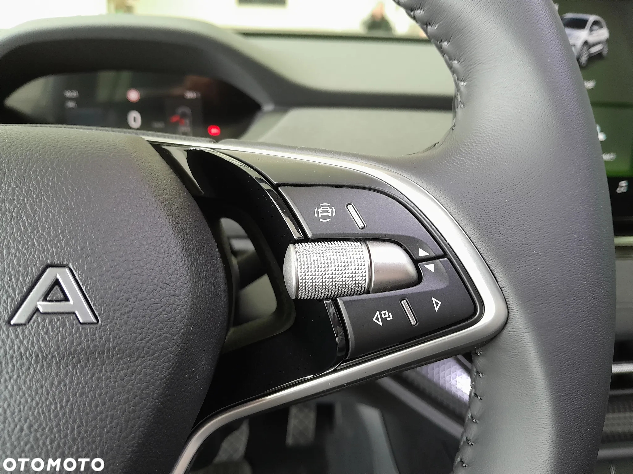 Skoda Elroq 50 55kWh - 12